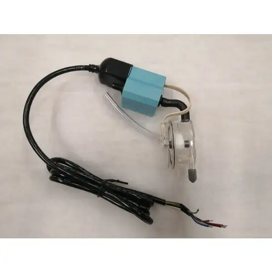 1368 6 pompe relevage d evacuation avec goulotte blanche 1734015686