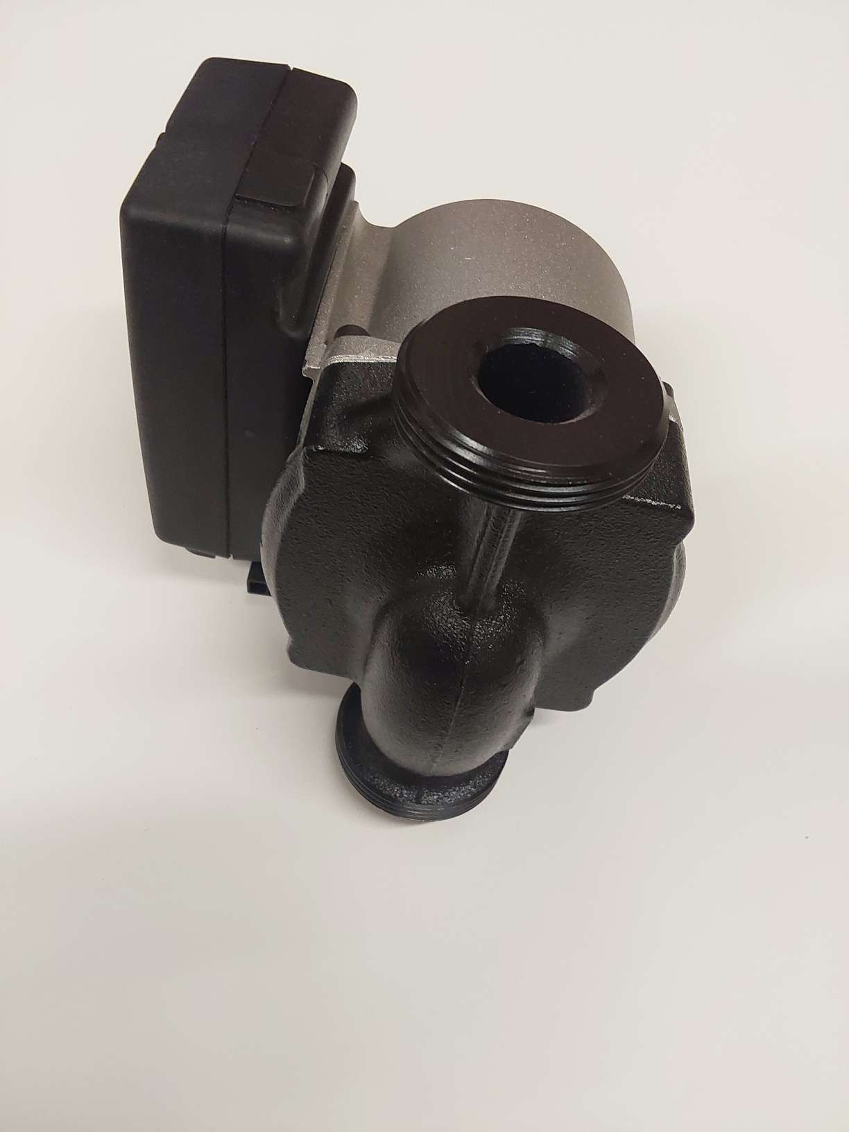 1444 4 circulateur solaire grundfos pour chaudiere buderus logamax et 1737475398