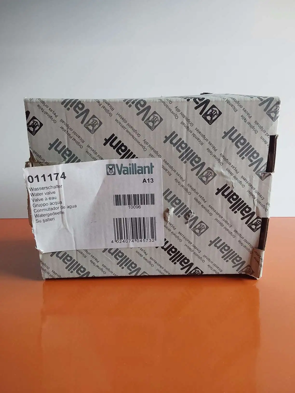 1525 5 valve a eau vaillant 011174 1748248813