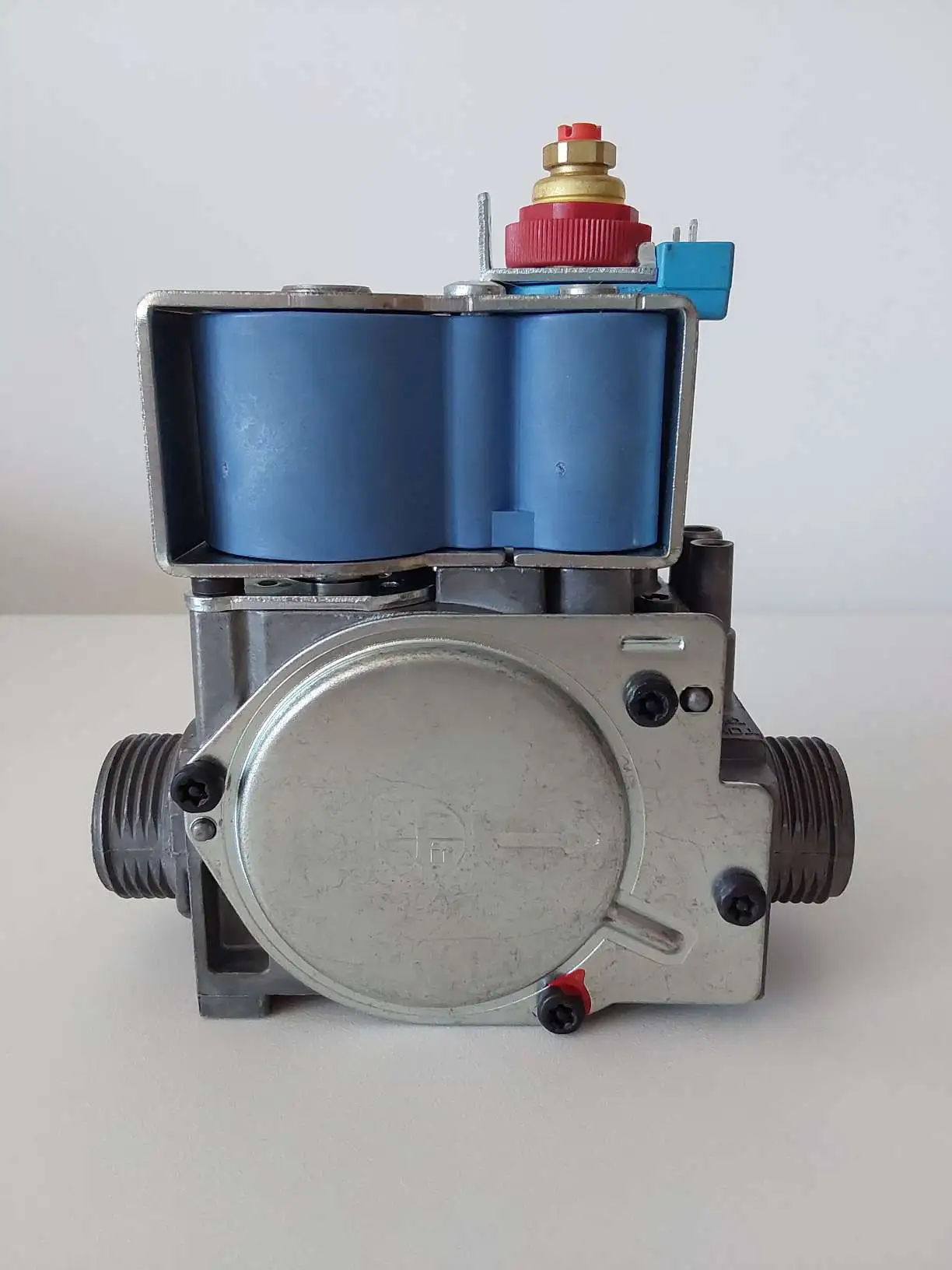 1559 5 bloc gaz elm leblanc 87470037000 pour chaudiere gaz 1753868729