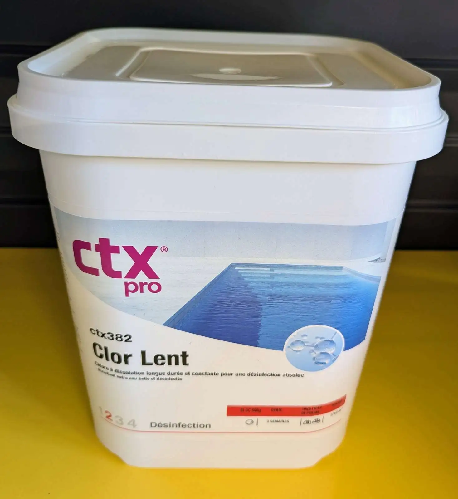 Chlore Lent piscine CTX 382 - Galets 500g en seau 5 kg