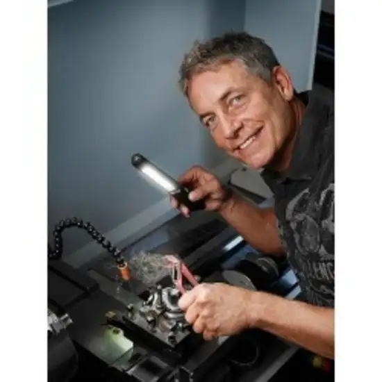 420 4 lampe portable 10 et 1 led aimantee rechargeable micron usb 1734015753